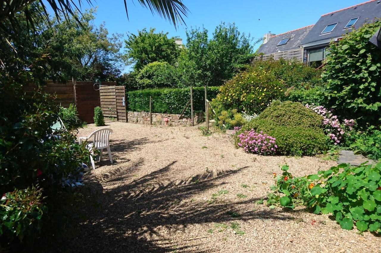 Trélévern Le Petit Cottage Entre Village Et Mer المظهر الخارجي الصورة